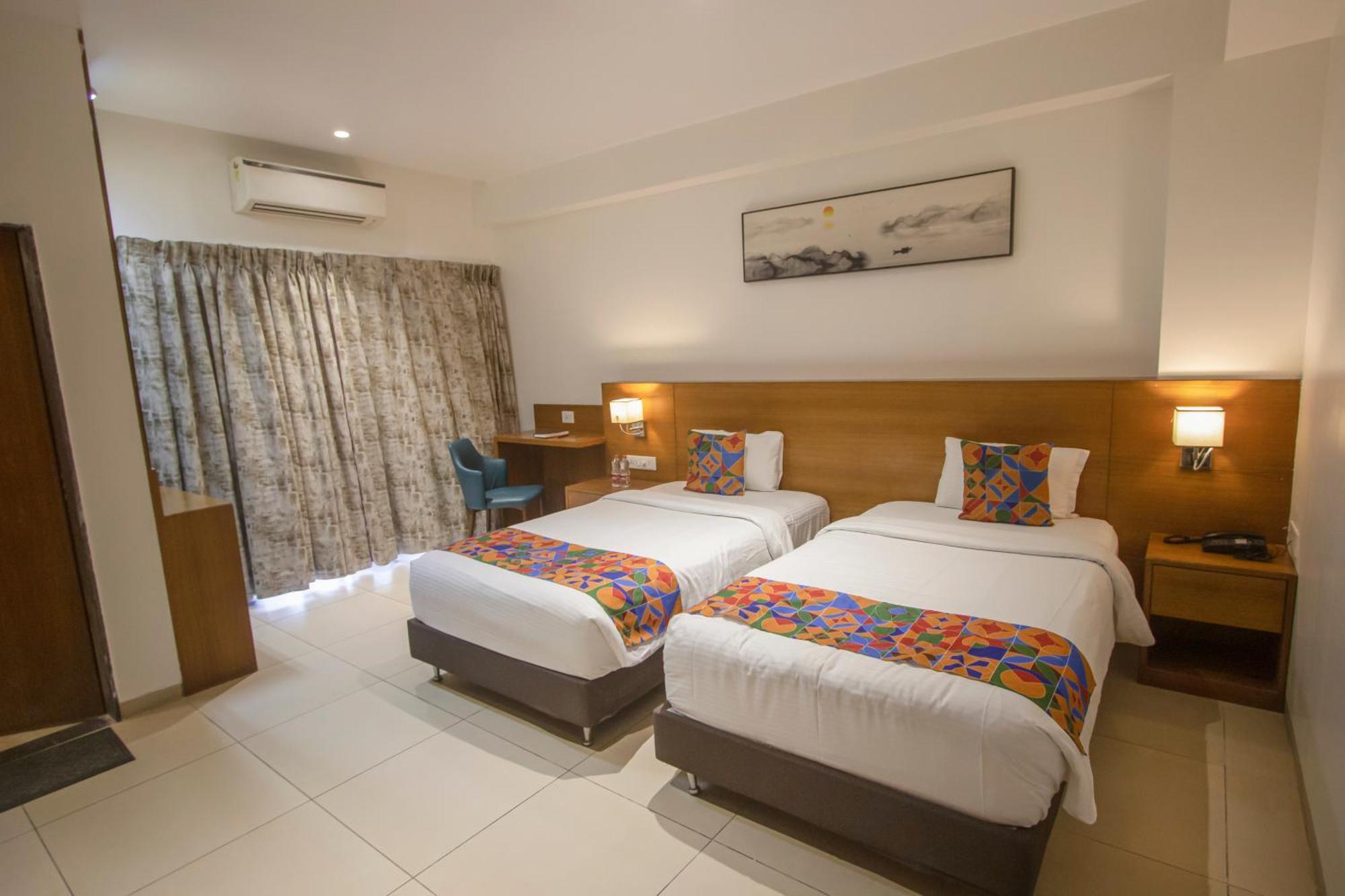 Monarch Express Chakan Hotel Luaran gambar